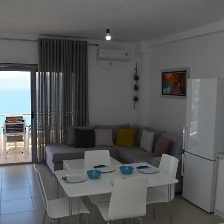 Daniela * Sarande